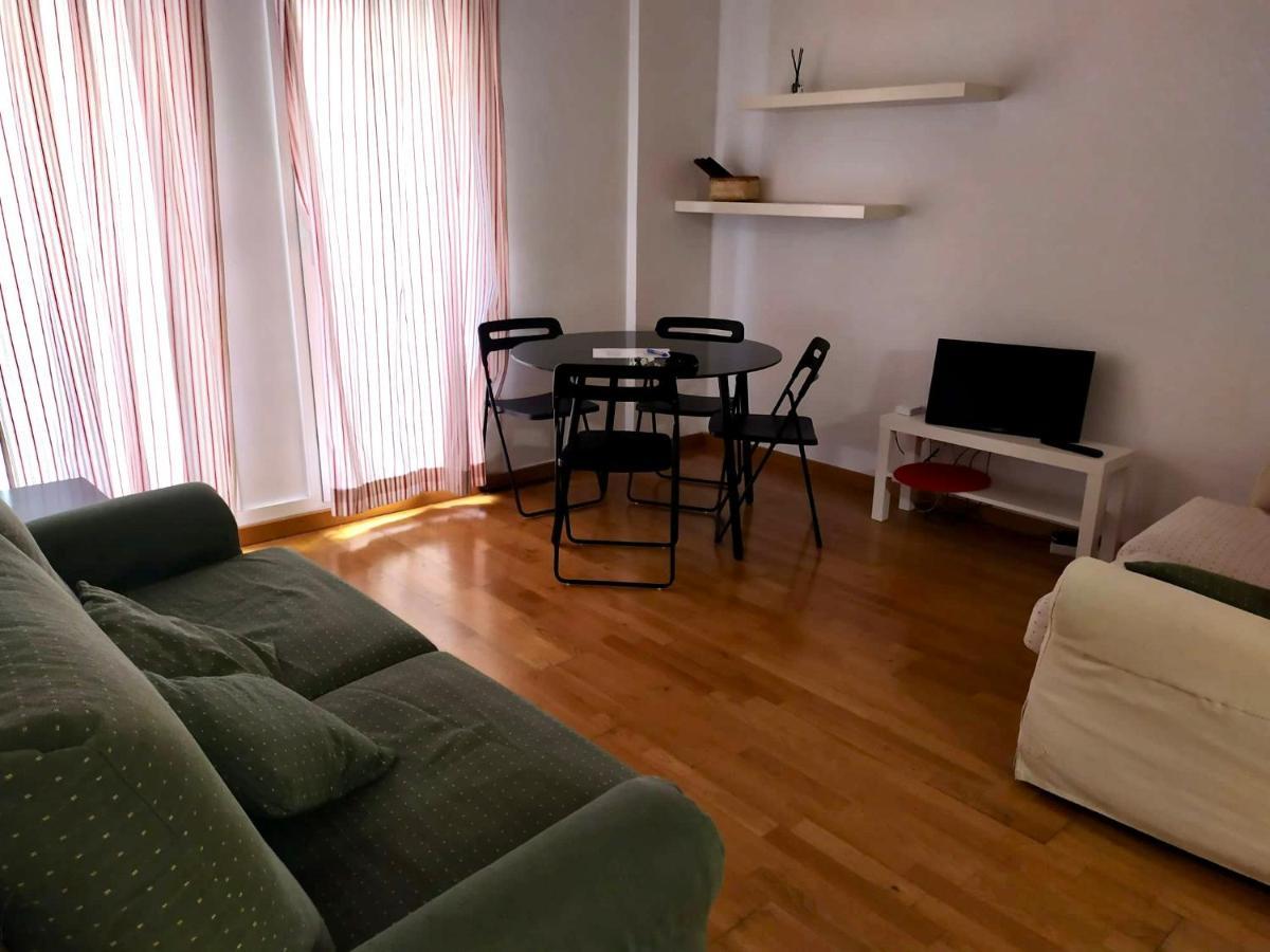 Apartamento San Agustin Сарагоса Екстериор снимка